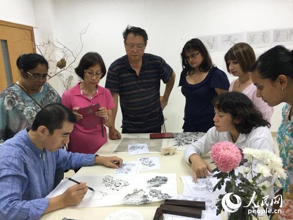 ë˹W(xu)Tھ۾(hu)^Ħώʾ ë˹Ї(gu)ĻĹD