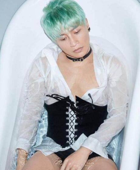 С꠬F(xin)¡ȢK(do)ݣ־󿿵ײ